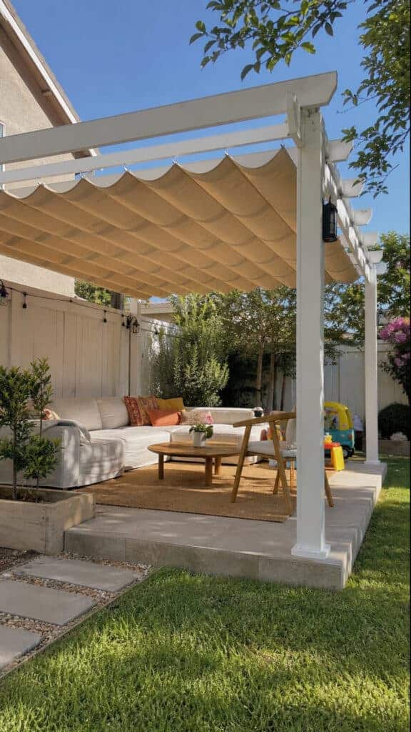 Cozy Pergola with Retractable Canopy