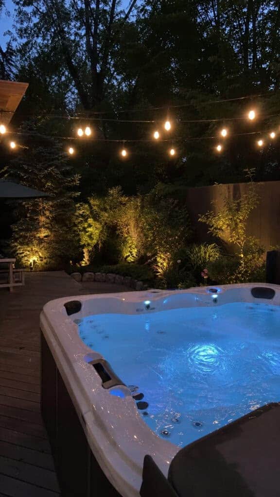 Set the Mood with Outdoor Lighting