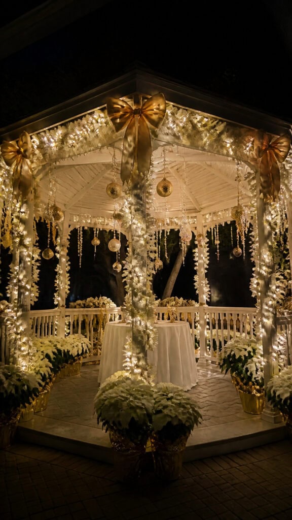 Elegant White and Gold Sophistication