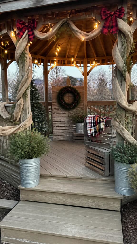 Rustic Farmhouse Christmas Style