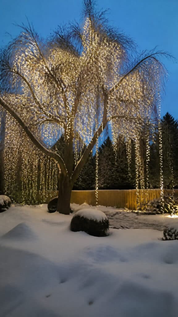 Icicle Lights for a Winter Wonderland Effect