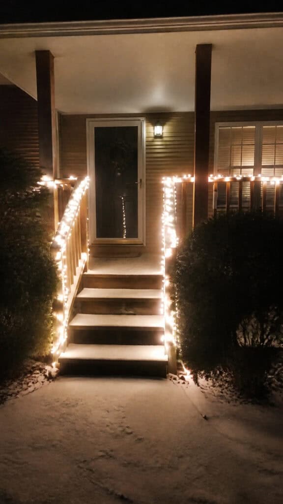 Rope Lights for Ground-Level Railings and Edges